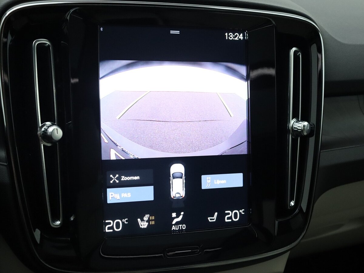 34949684 volvo xc40 1 5 t4 recharge ultimate f416d3