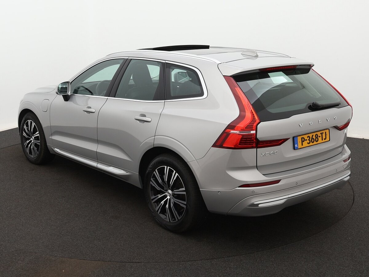 35825576 volvo xc60 2 0 t6 awd inscription 3 05