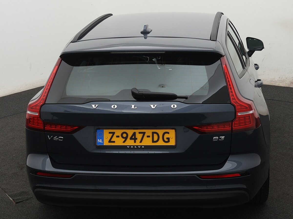 40000939 volvo v60 2 0 b3 essential edition b40ca6