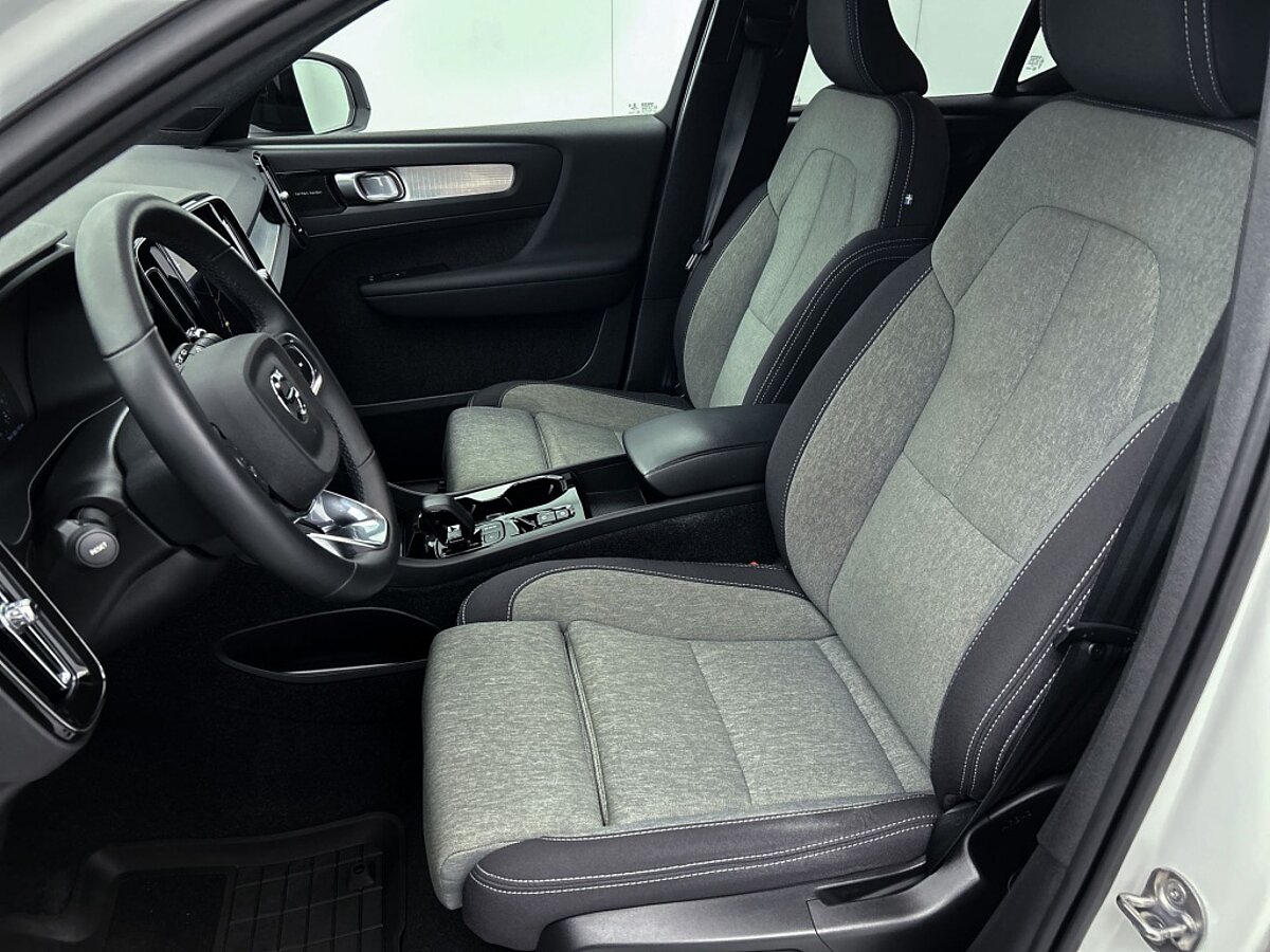 45055180 volvo xc40 1 5 t4 recharge plus dark trekhaak harman kardon 34