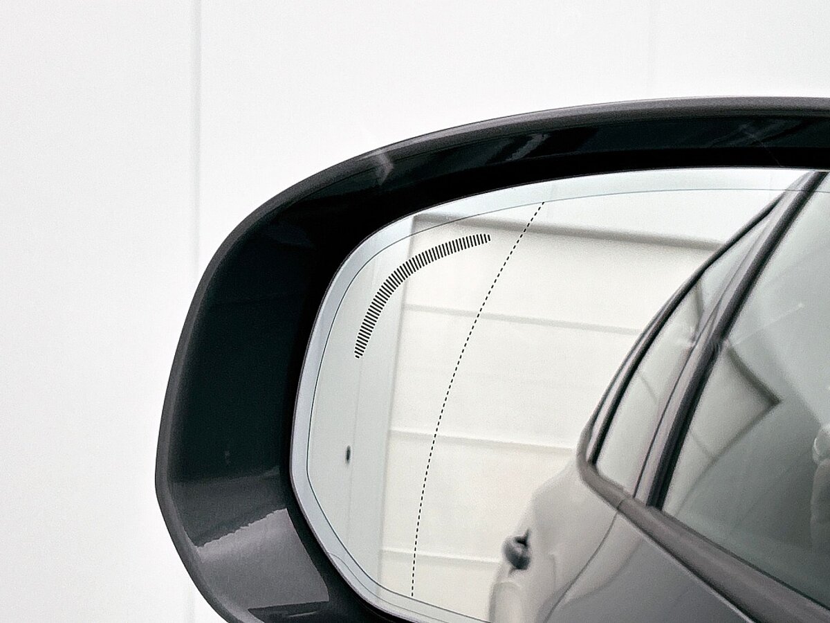 46518073 volvo xc60 xc60 t6 awd essential actie van 66130 voor 60 700 driver a 9