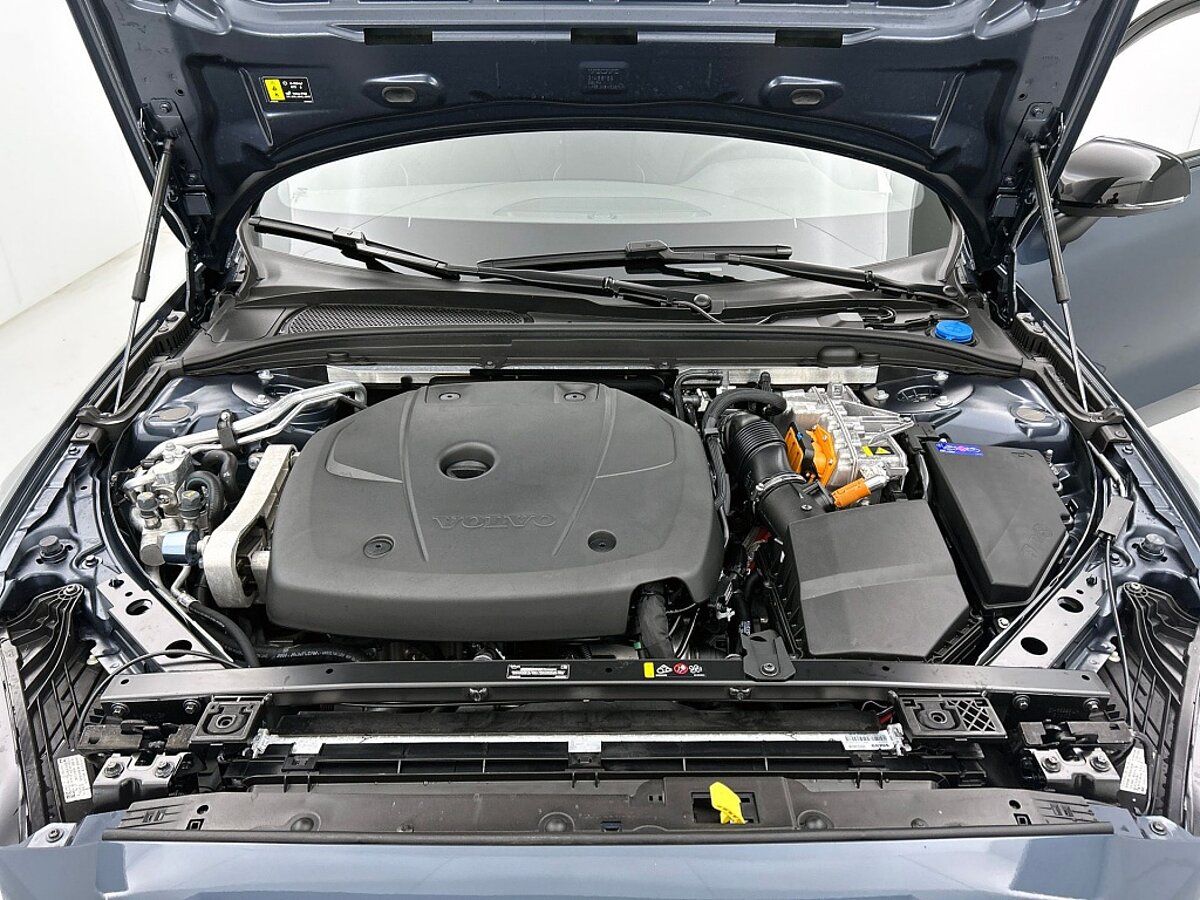 47540135 volvo v60 2 0 t6 plus dark trekhaak sport leder 360 blis pilot 05