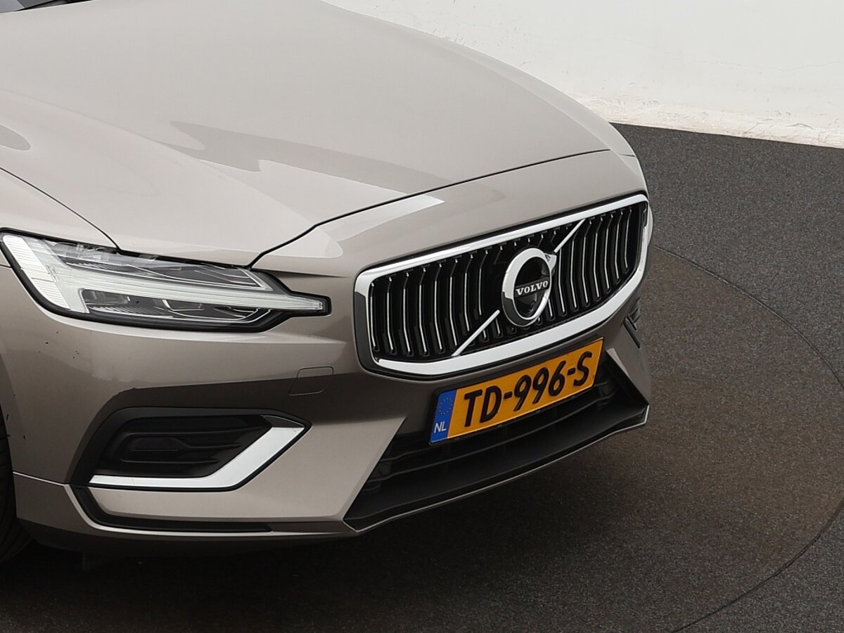 35012717 volvo v60 2 0 t6 awd inscription panoramadak 360 camera 770efd
