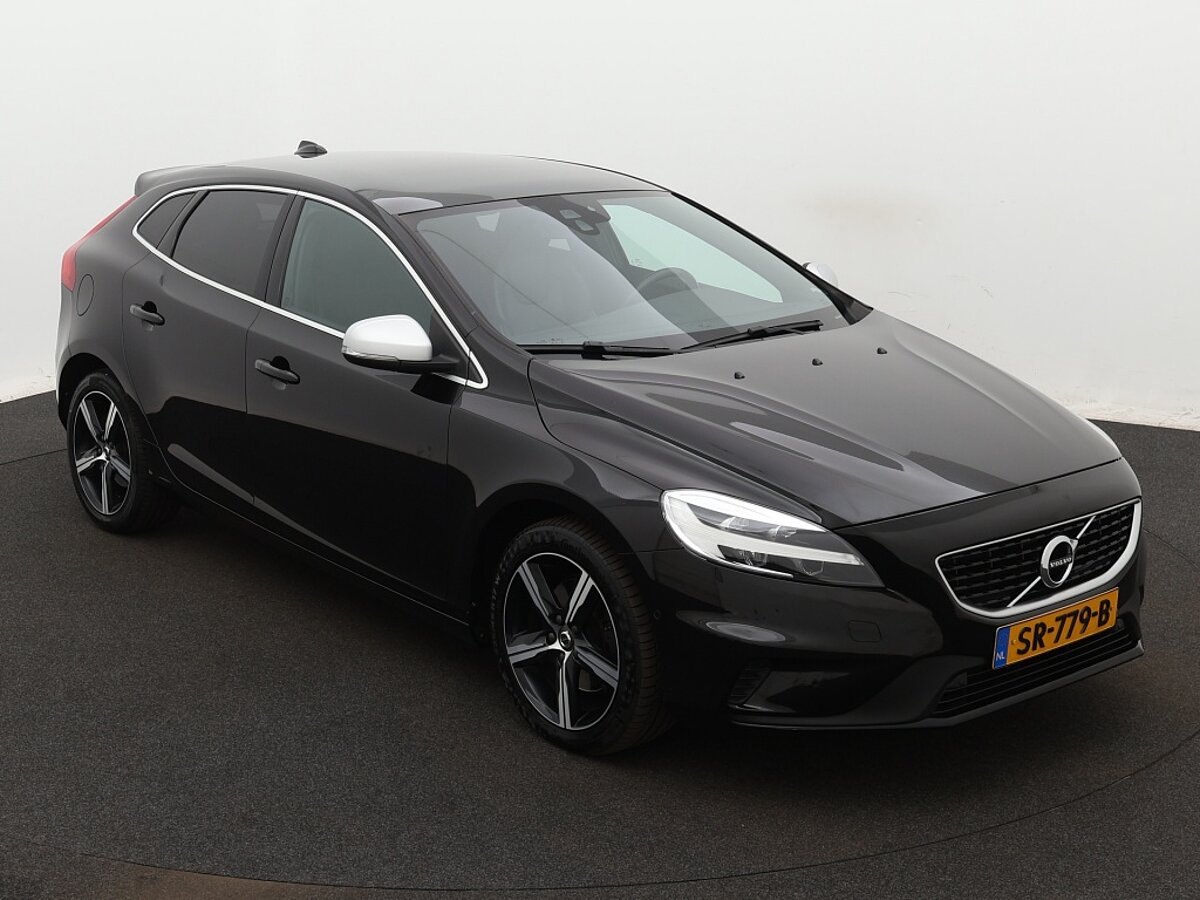 35472655 volvo v40 2 0 t4 bns sport panorama dak navigatie camera achter le 8 02