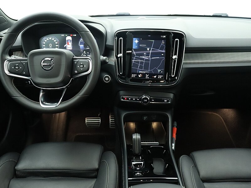 36009099 volvo xc40 1 5 t5 rech rdesign 6 17