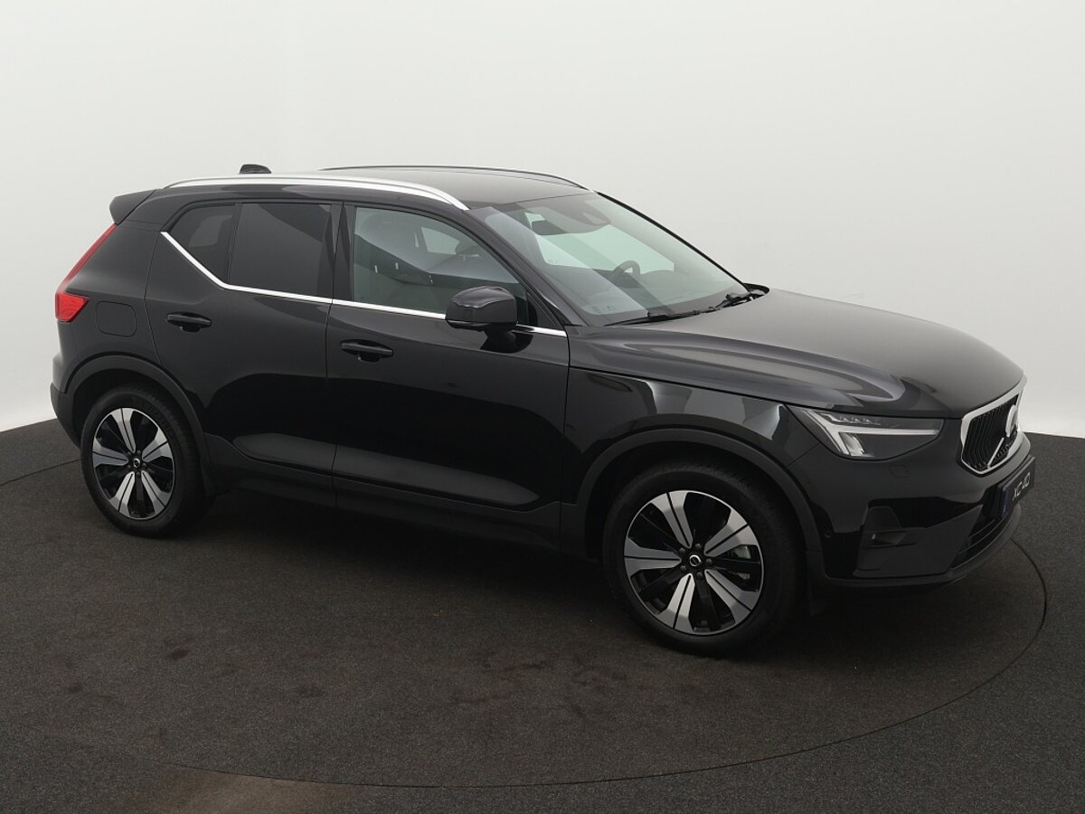 44288600 volvo xc40 1 5 t4 recharge plus bright 02