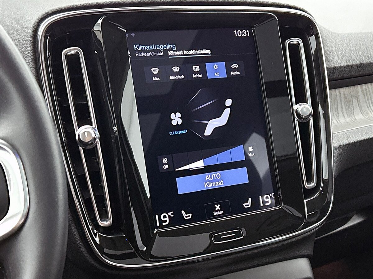 45850063 volvo xc40 1 5 t5 phev inscription leder panorama dak 94