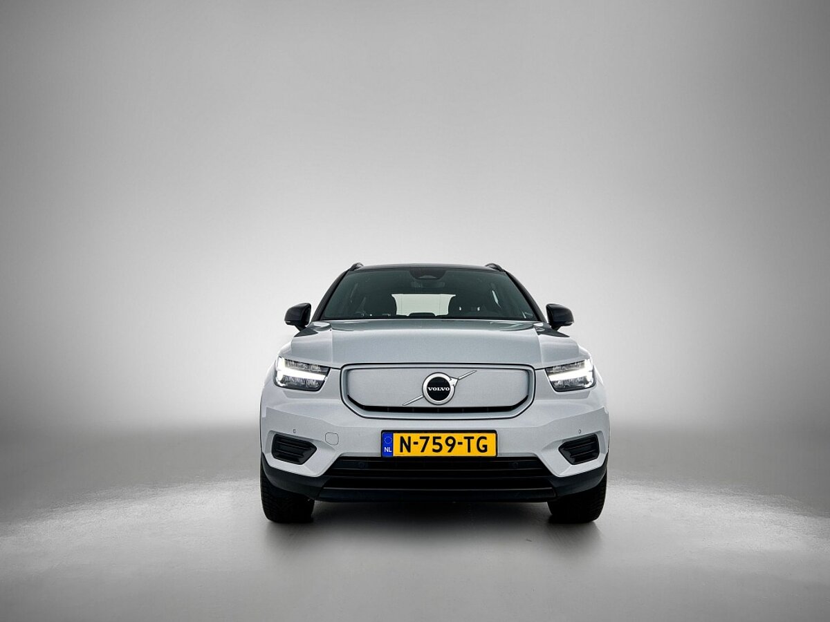 45933217 volvo xc40 recharge plus 6 06
