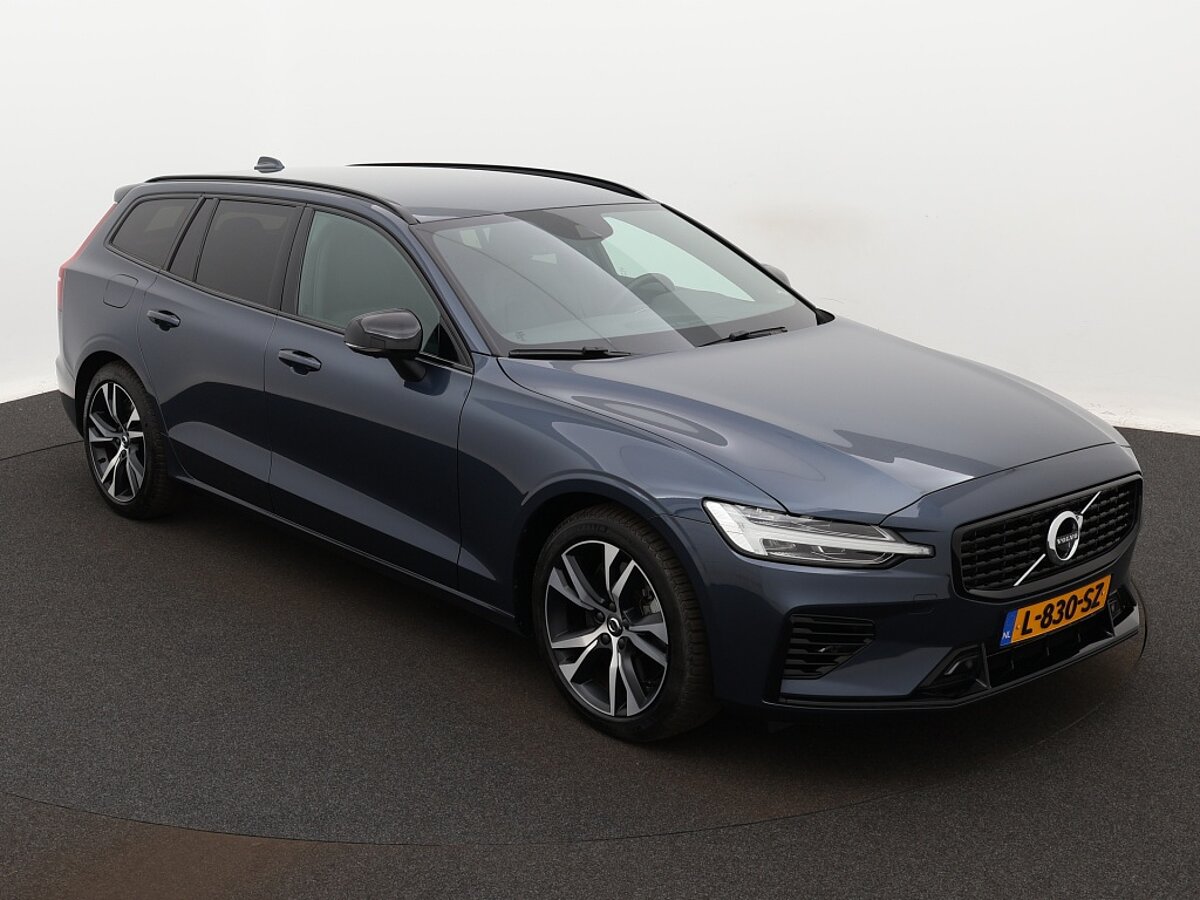 34254989 volvo v60 2 0 t6 awd recharge r design trekhaak 8 03