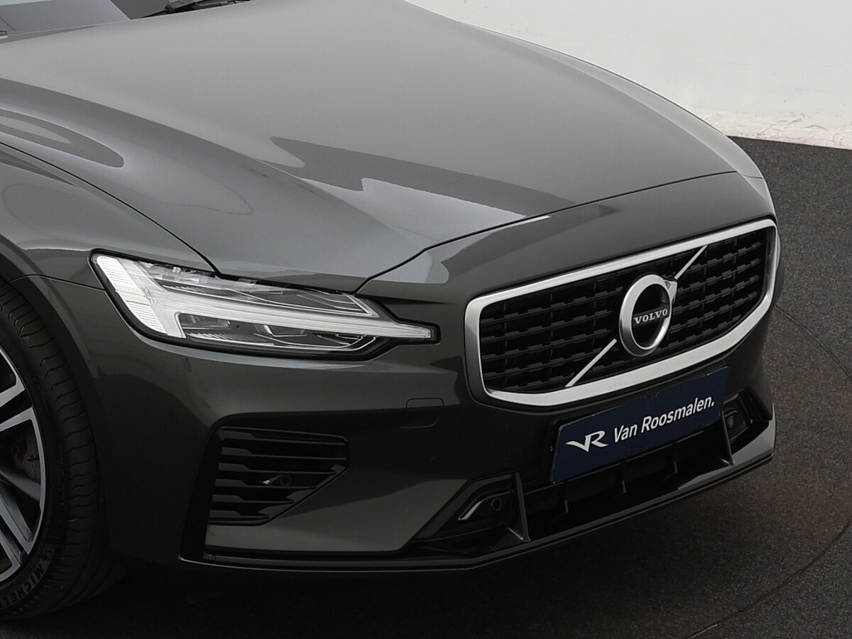 35475505 volvo v60 2 0 t8 te awd r design 19 inch harman kardon 88