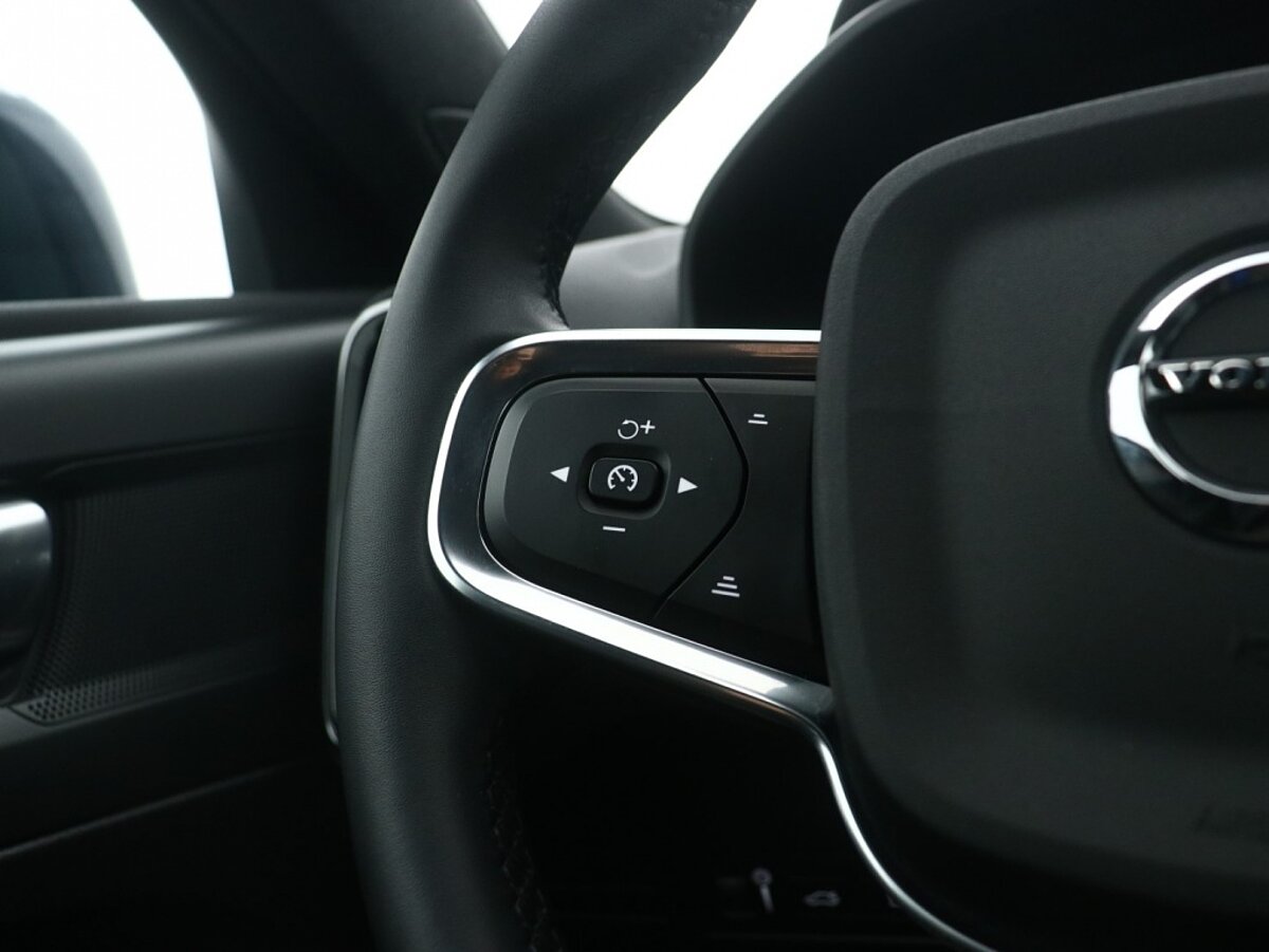 44244905 volvo xc40 1 5 t4 recharge inscription expression 55