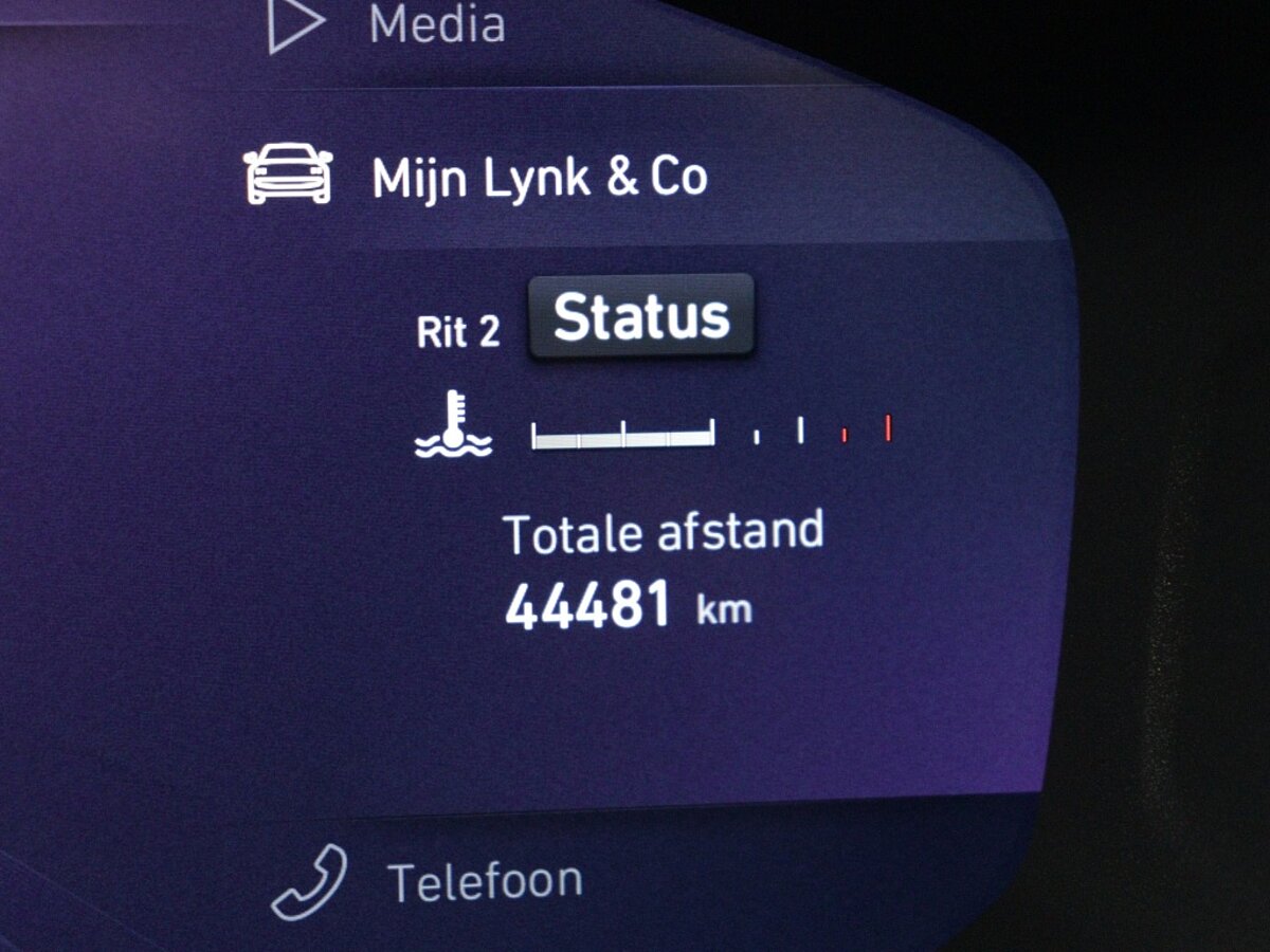 44878677 lynk co 01 1 5 phev 33