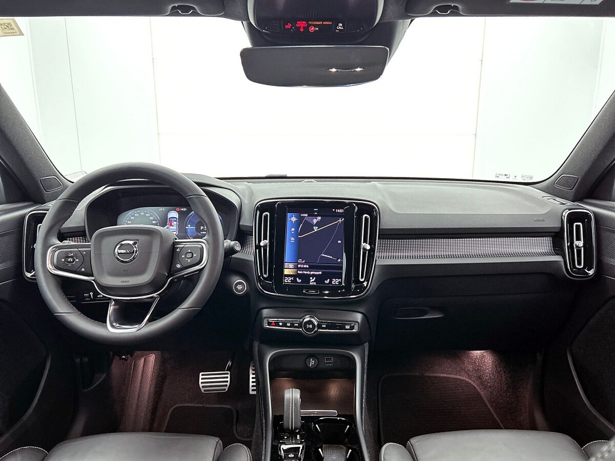 45916578 volvo xc40 1 5 t5 recharge r design 20inch velgen lederen bekleding 7 01