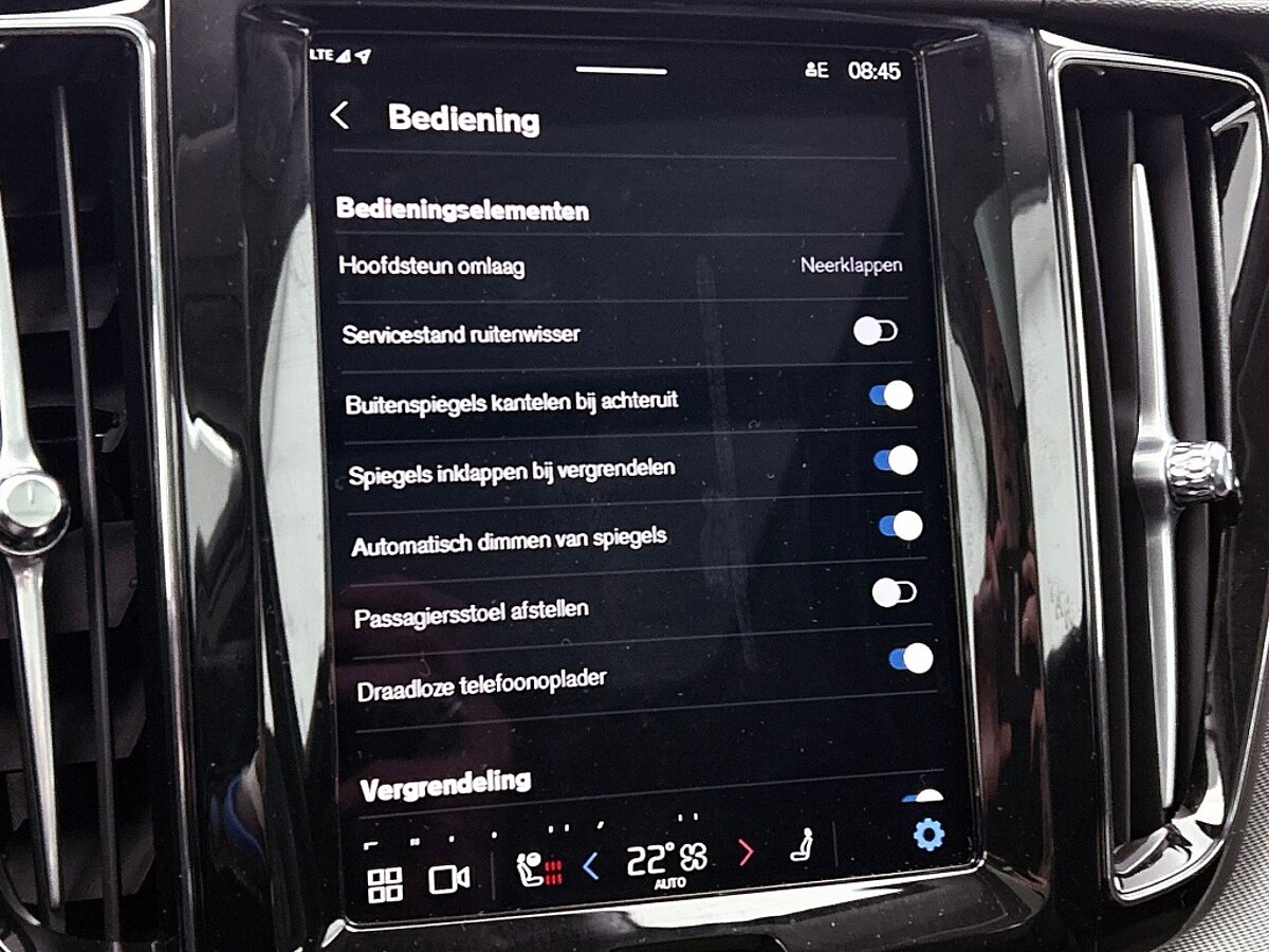 48760534 volvo xc60 2 0 t6 awd dark c6b4a4