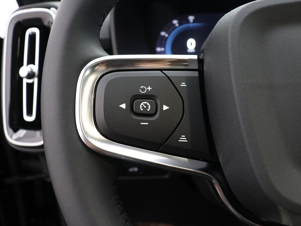41742567 volvo c40 extended plus 82 kwh 949c79