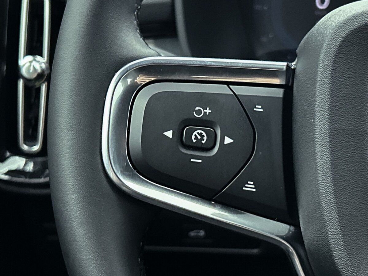 44729309 volvo xc40 2 0 b4 plus dark trekhaak elek verstelbare stoelen 16