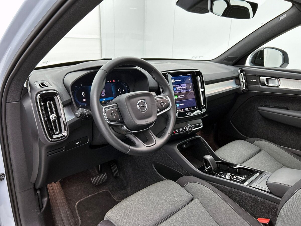 48515761 volvo xc40 2 0 b4 plus dark 19 inch trekhaak voorruit verwarming 9f8ffd