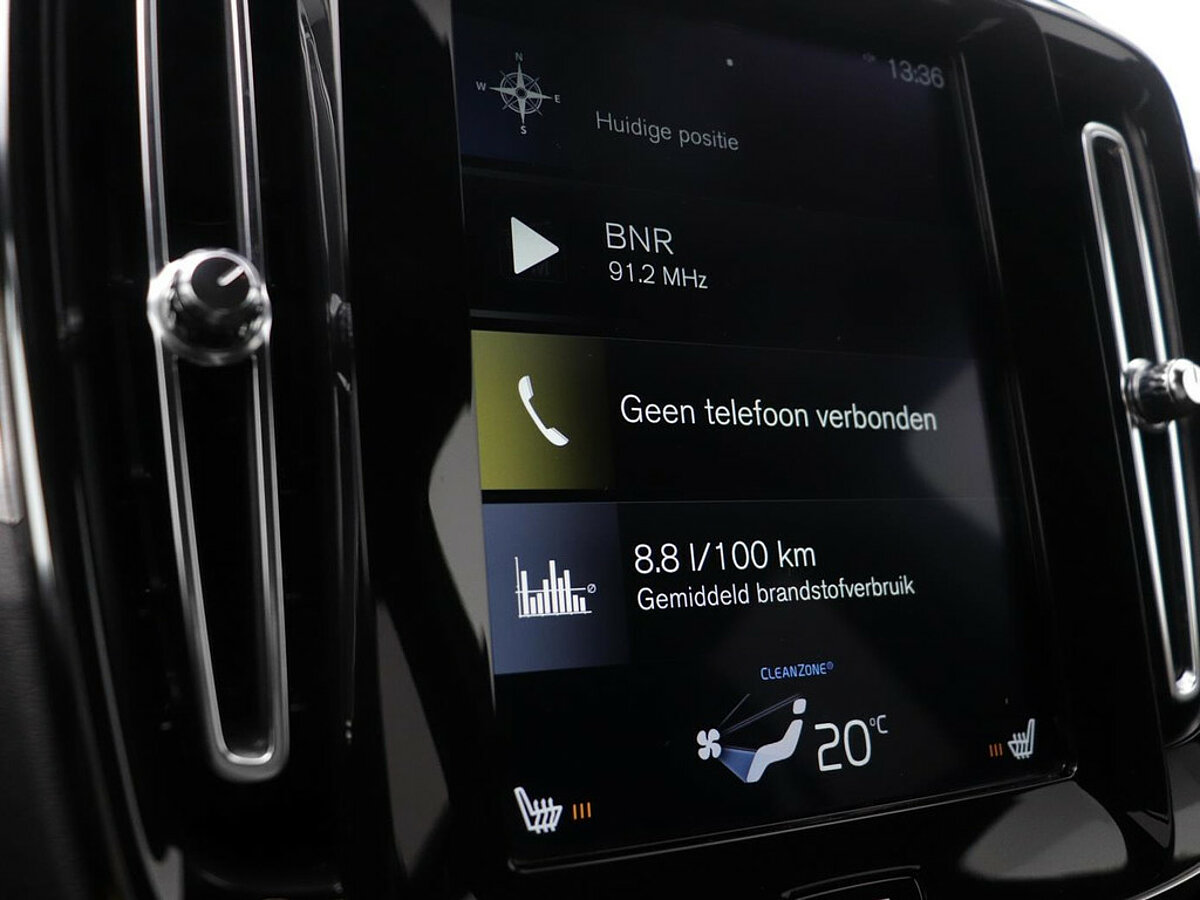 34450922 volvo xc40 1 5 t3 automaat momentum pro 24 mnd garantie donker glas 90