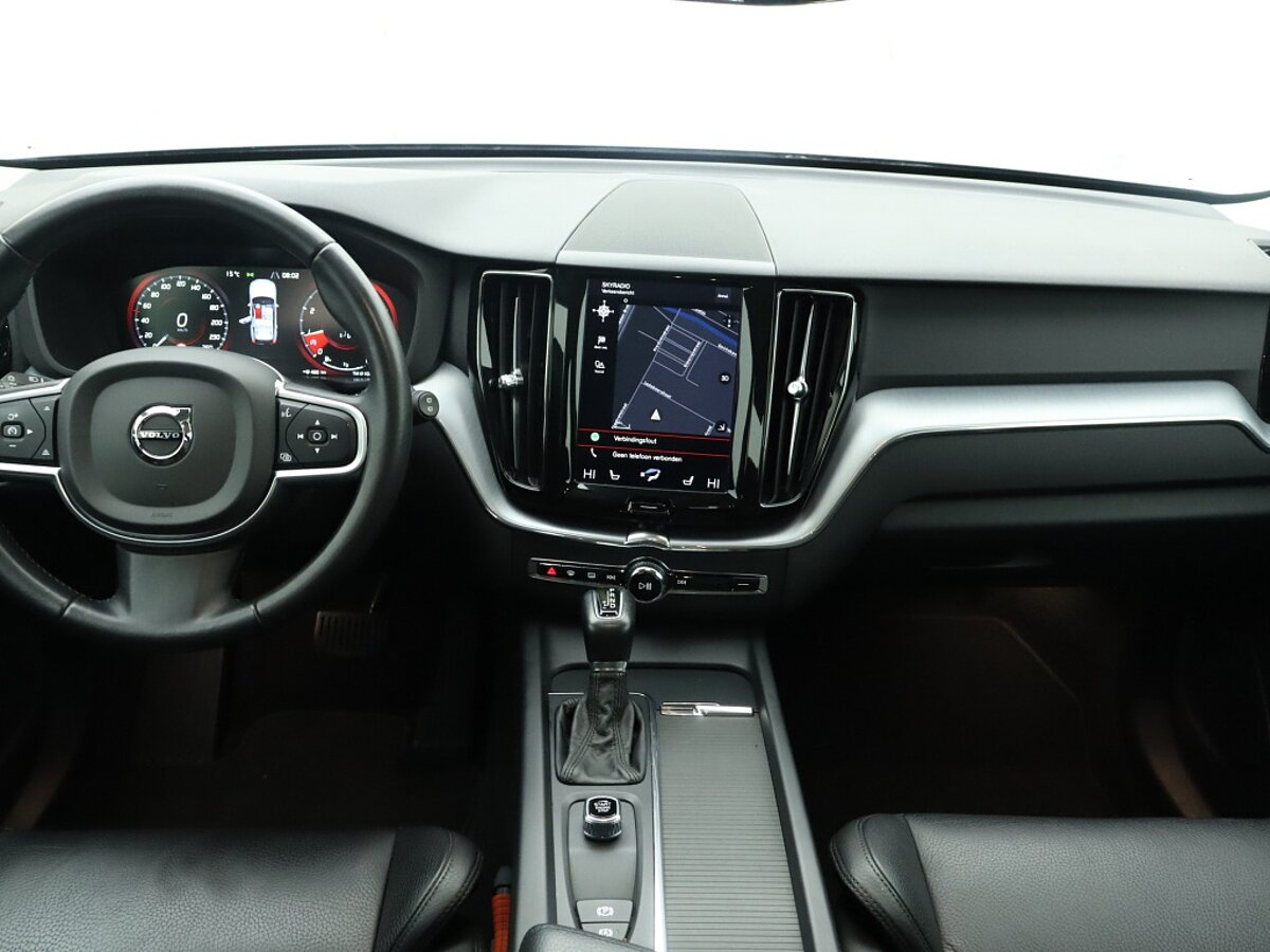 36146602 volvo xc60 2 0 t5 momentum 5 05