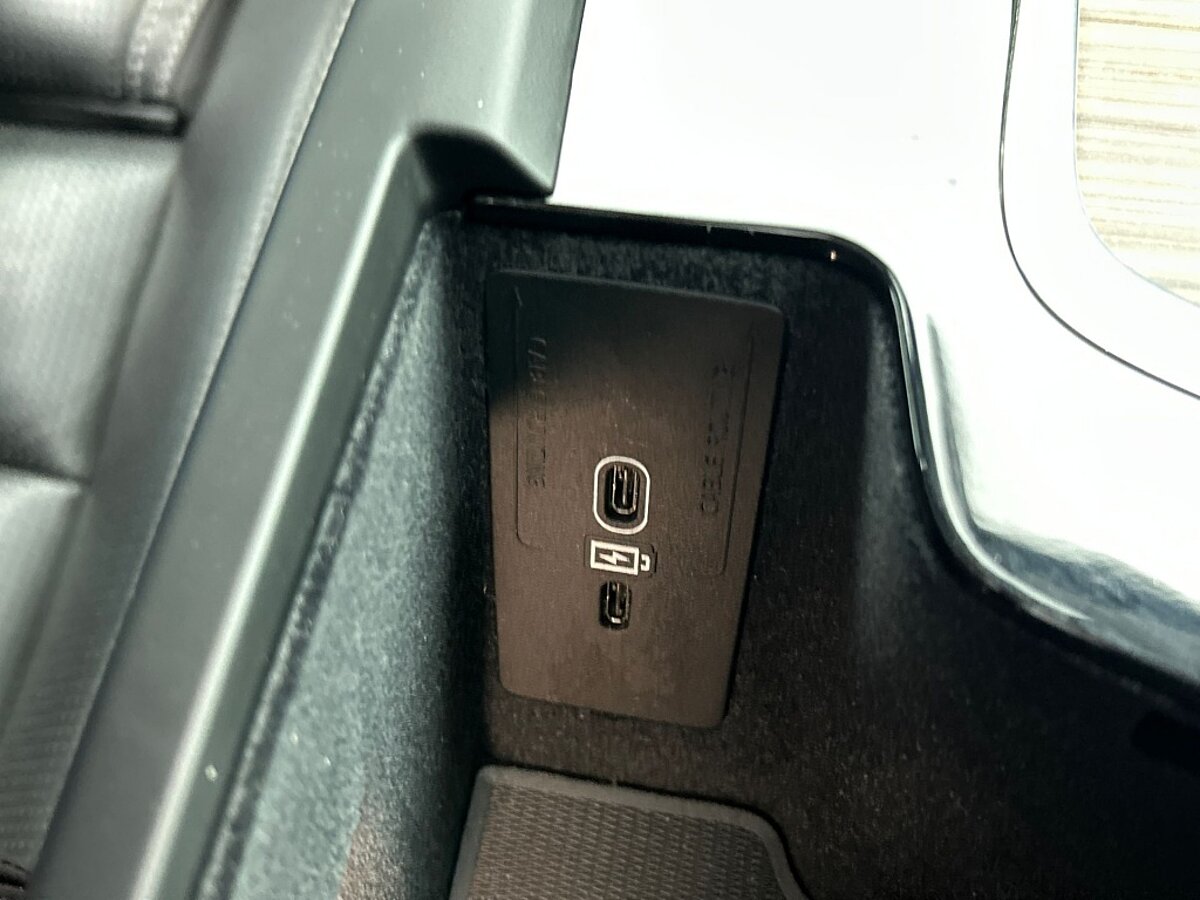 46806267 volvo xc60 t6 long range awd ultra bright luchtvering stoelventilatie 3 87