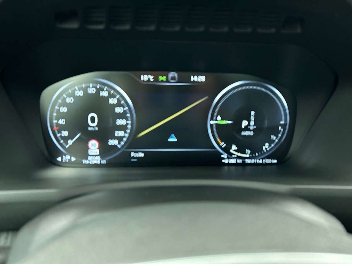 44223123 volvo xc90 2 0 t8 intro edition panoramadak 360 camera 7 06