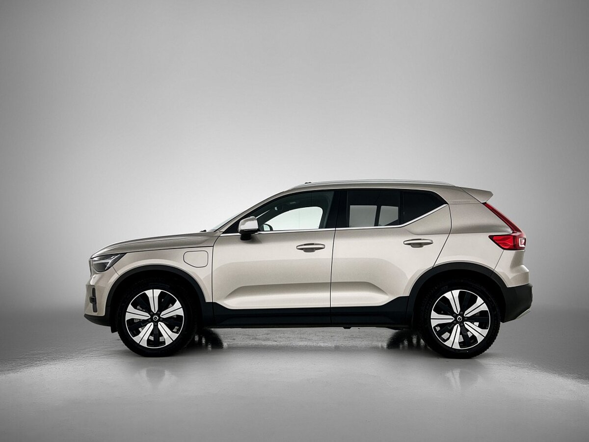 47093947 volvo xc40 1 5 t4 ultimate bright pilot assist trekhaak panoramadak 2 01