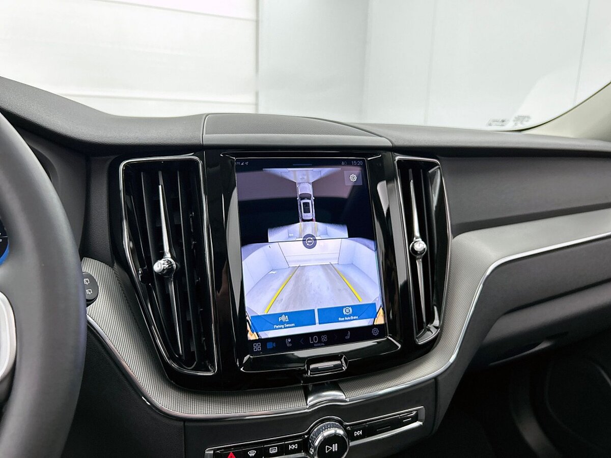 49717398 volvo xc60 2 0 t6 awd plus dark trekhaak 360a camera panoramadak 66