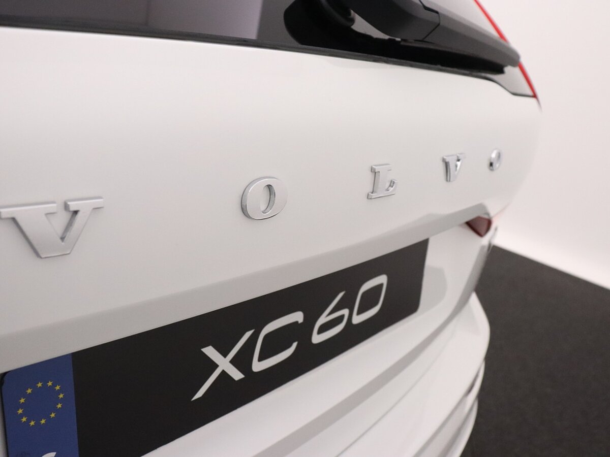 44716652 volvo xc60 t6 awd ultimate dark 21 velgen trekhaak nappa leder 38