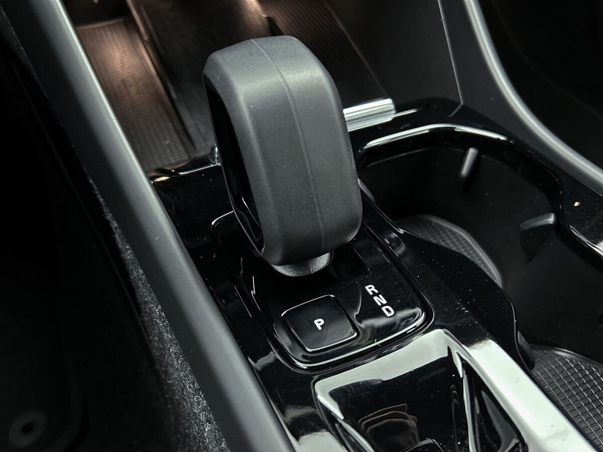 45663226 volvo xc40 1 5 t4 recharge r design harman kardon elektrische stoelvers 01