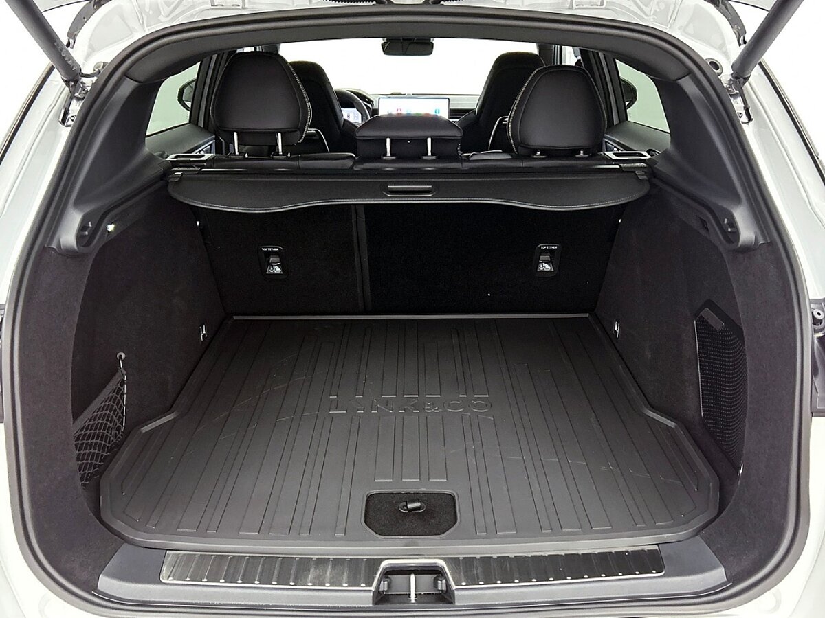 47307005 lynk co 01 1 5 more 261 pk 75km phev full option dealer demo 80