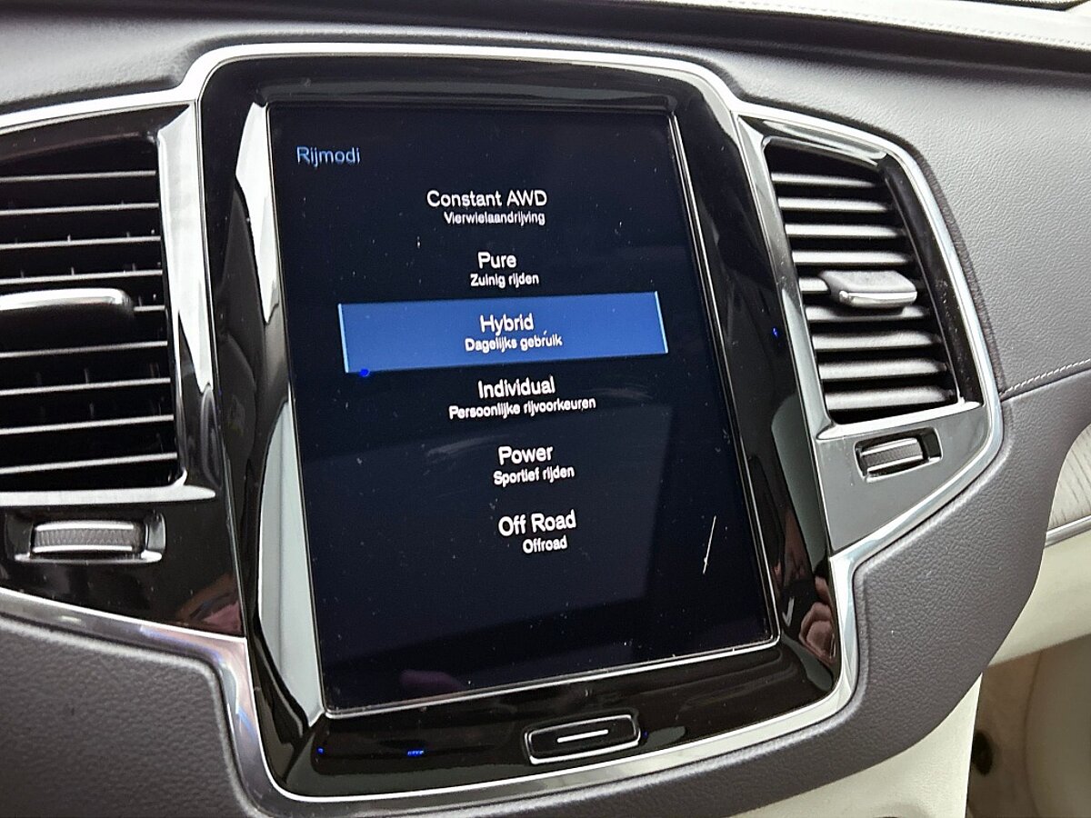 47390119 volvo xc90 2 0 t8 awd inscription intro edition 81