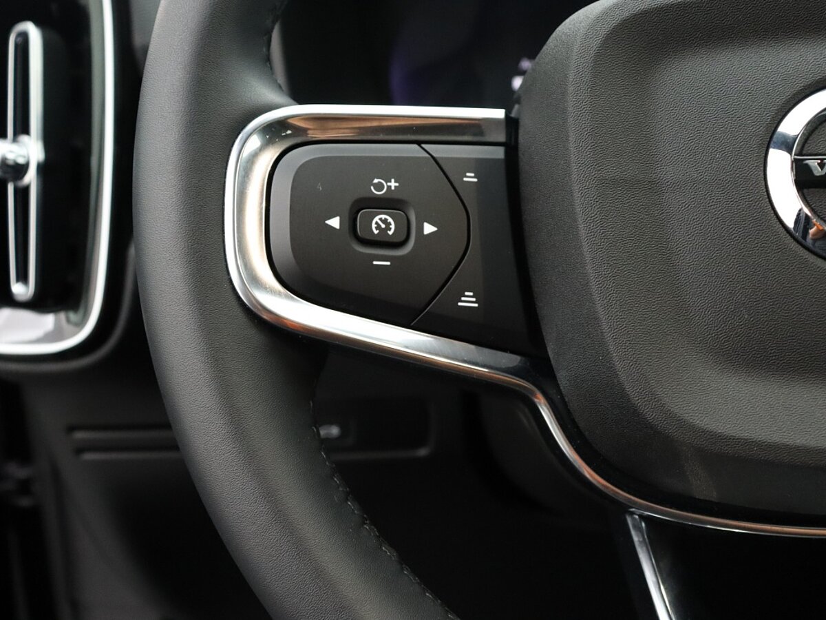 35108872 volvo c40 recharge 231pk plus 62
