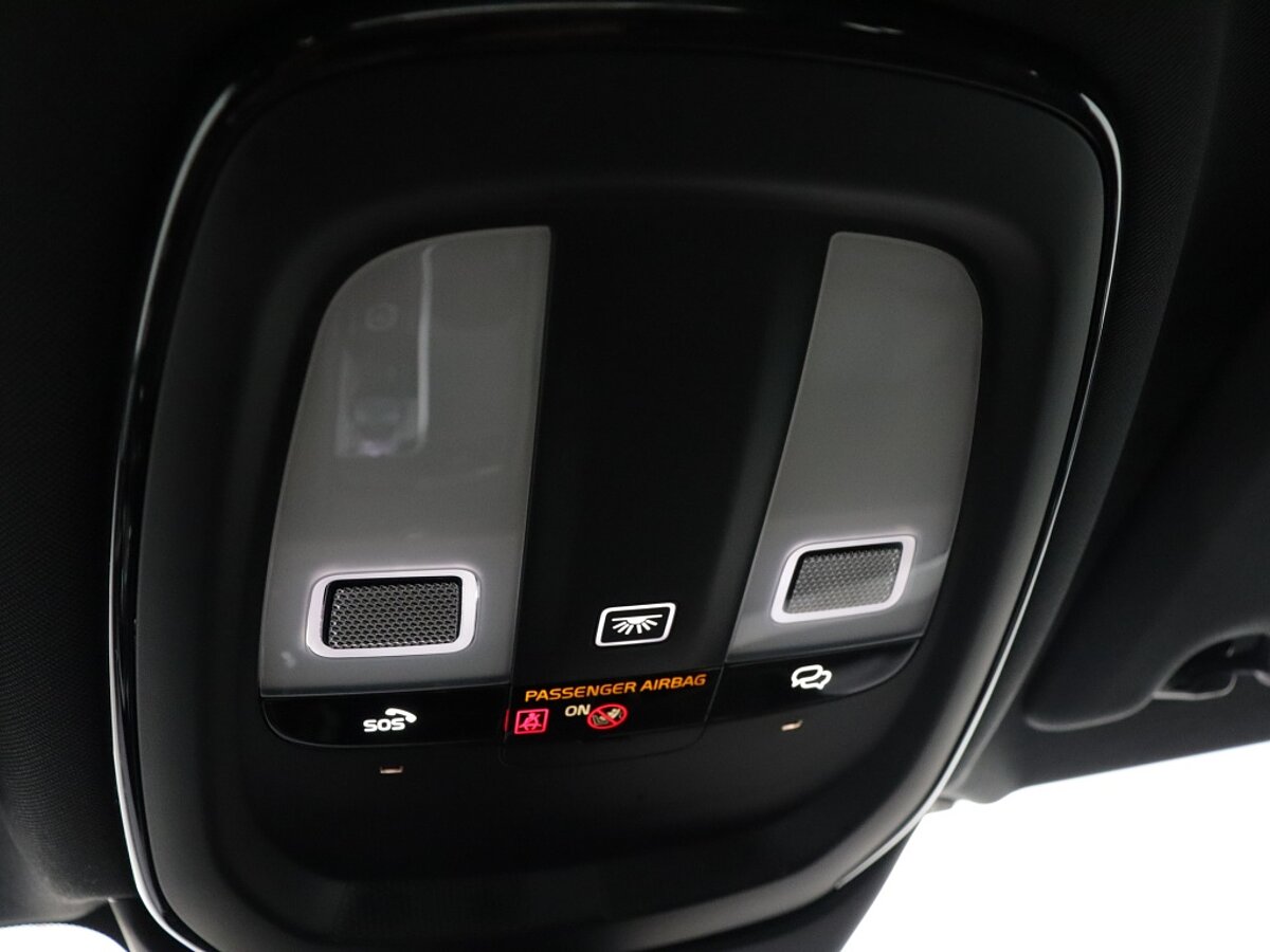 37256560 volvo s60 2 0 b4 plus dark lederen bekleding 360 camera df0ba6
