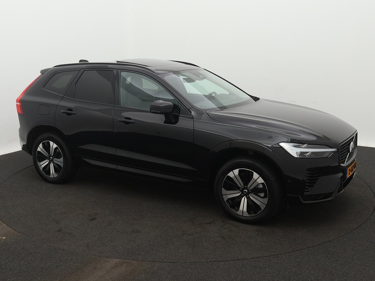 43852734 volvo xc60 2 0 t8 awd ultra dark trekhaak 360a camera luchtvering 02
