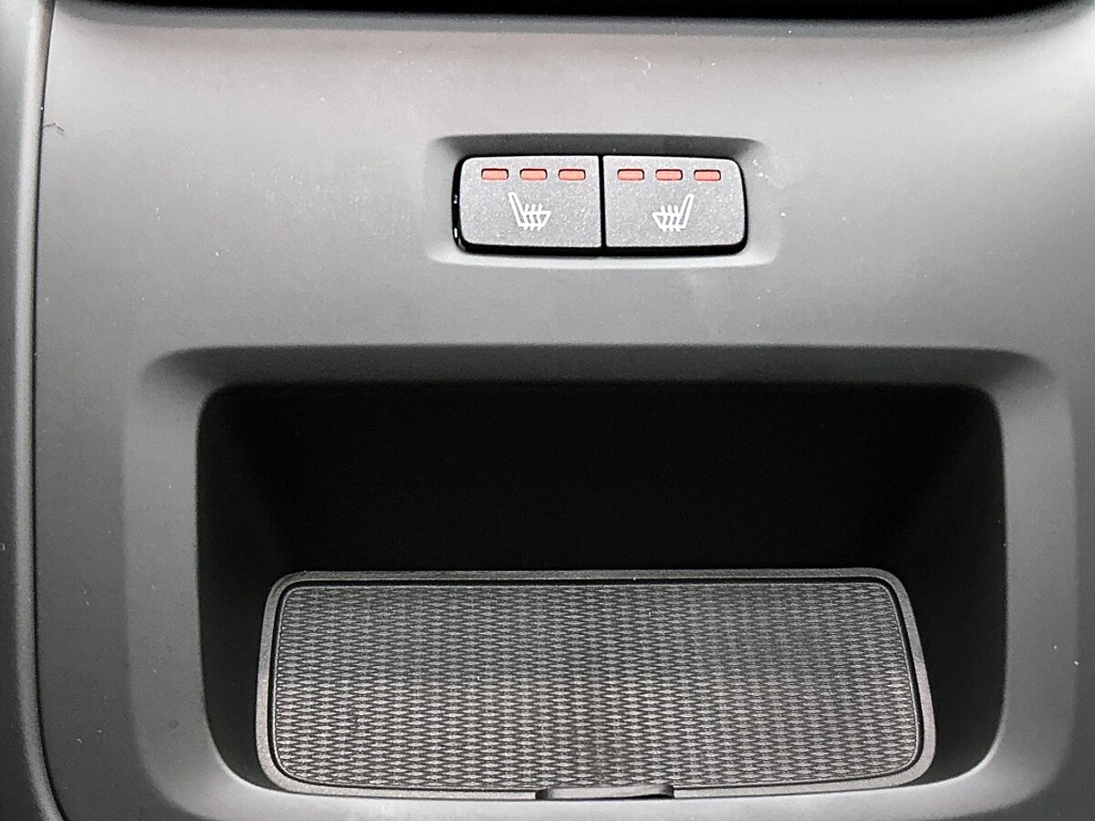 46843930 volvo xc60 2 0 t6 awd ultra black edition bowers wilkins luchtvering 8 06