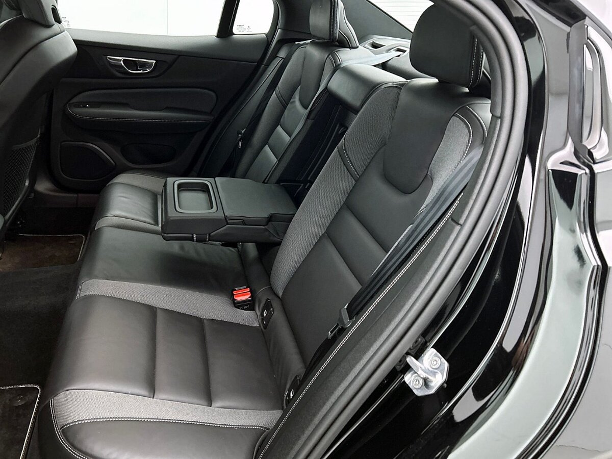 49484369 volvo s60 2 0 t5 r design camera blis sport leder memory seats 80