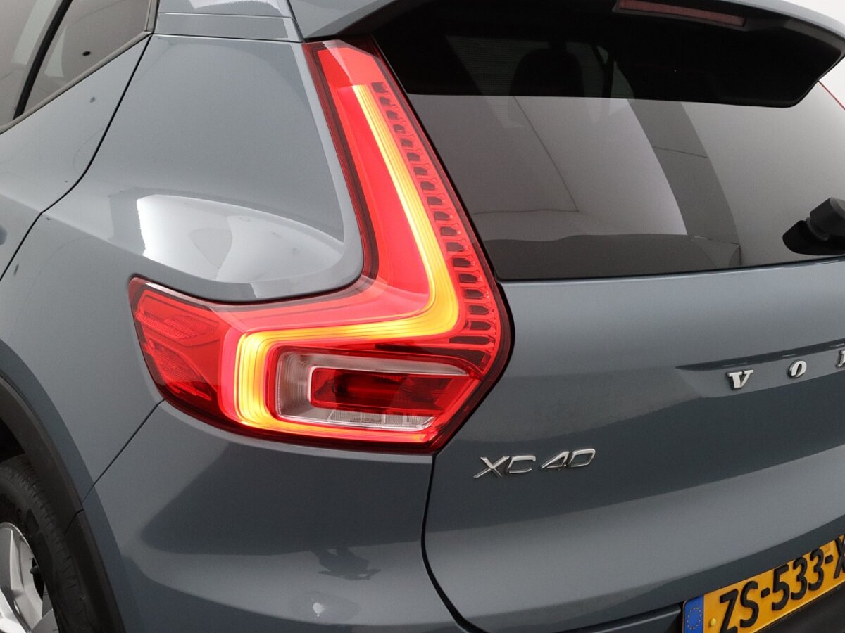 34949421 volvo xc40 1 5 t3 momentum pro panoramadak lederen interieur 35
