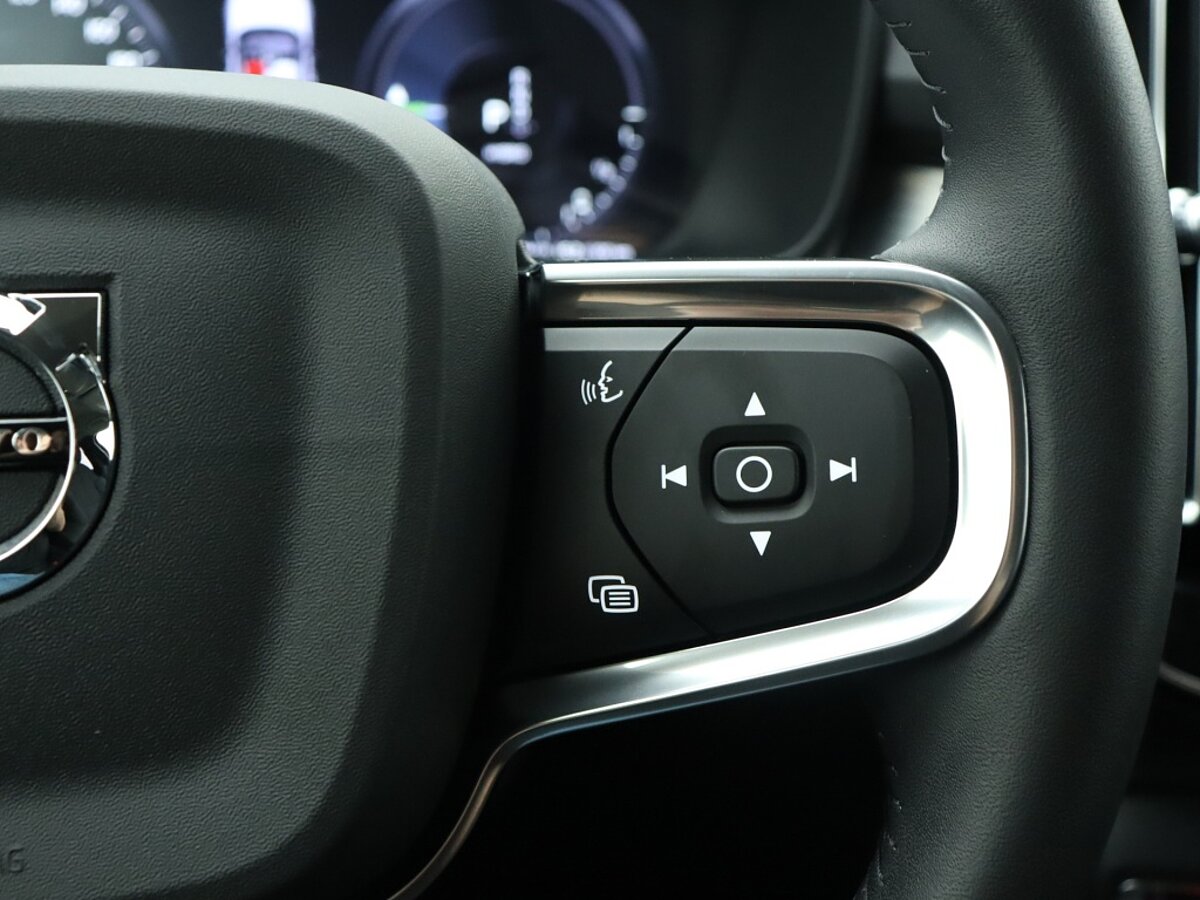 35013438 volvo xc40 1 5 t5 recharge inscription 550d6d