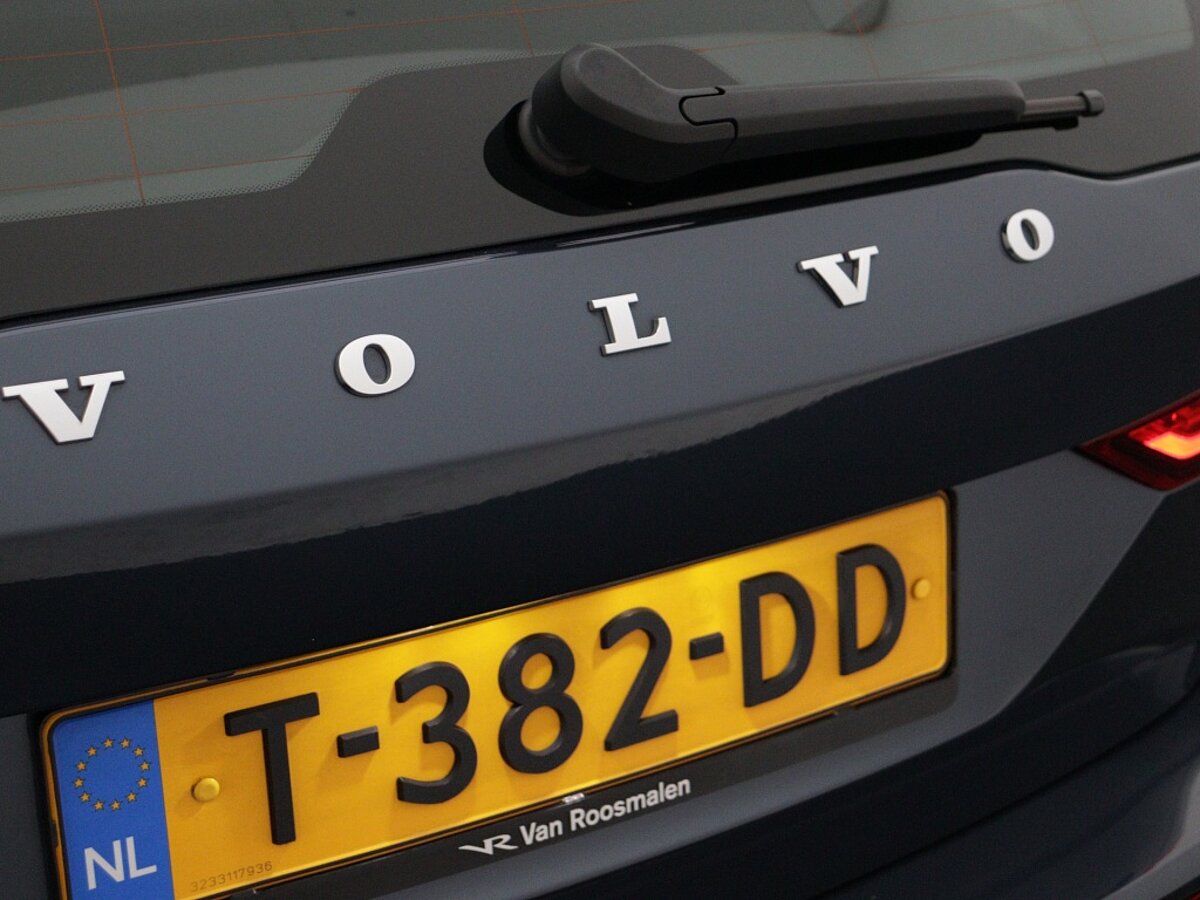 43882075 volvo v60 2 0 b4 plus bright panorama dak leder 360ao camera h k 86
