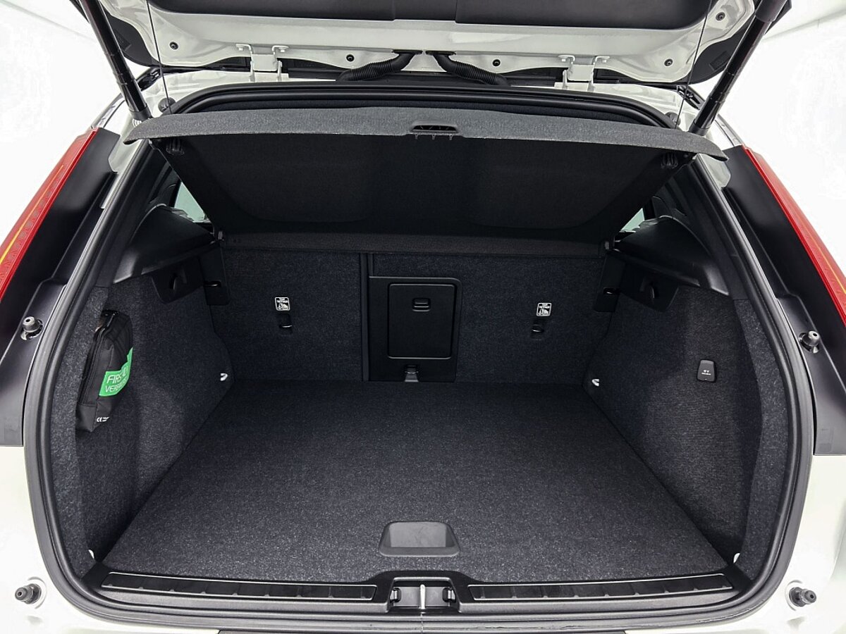 44319570 volvo xc40 t4 recharge r design 20 camera leder nubuck 8136ae