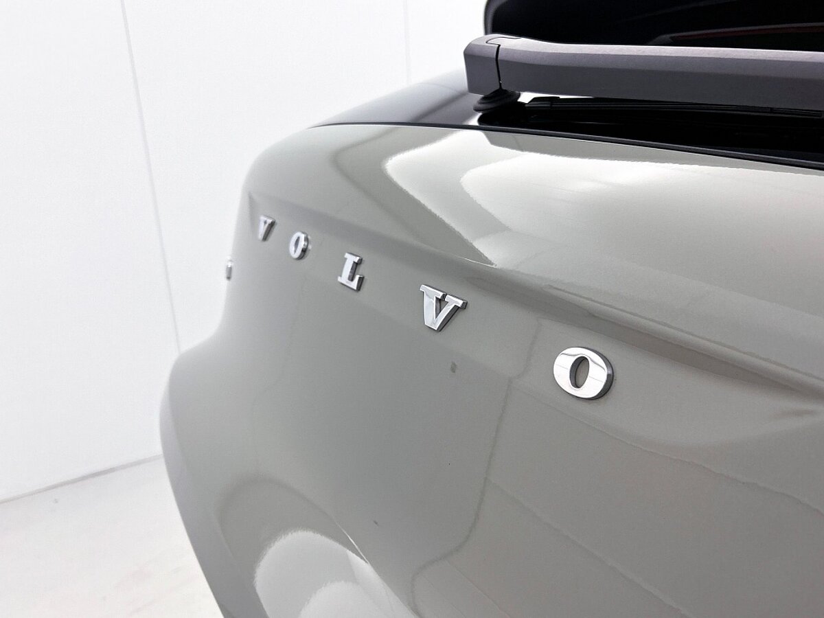 46739666 volvo xc40 1 5 t4 ultimate dark 20inch velgen panoramadak 14