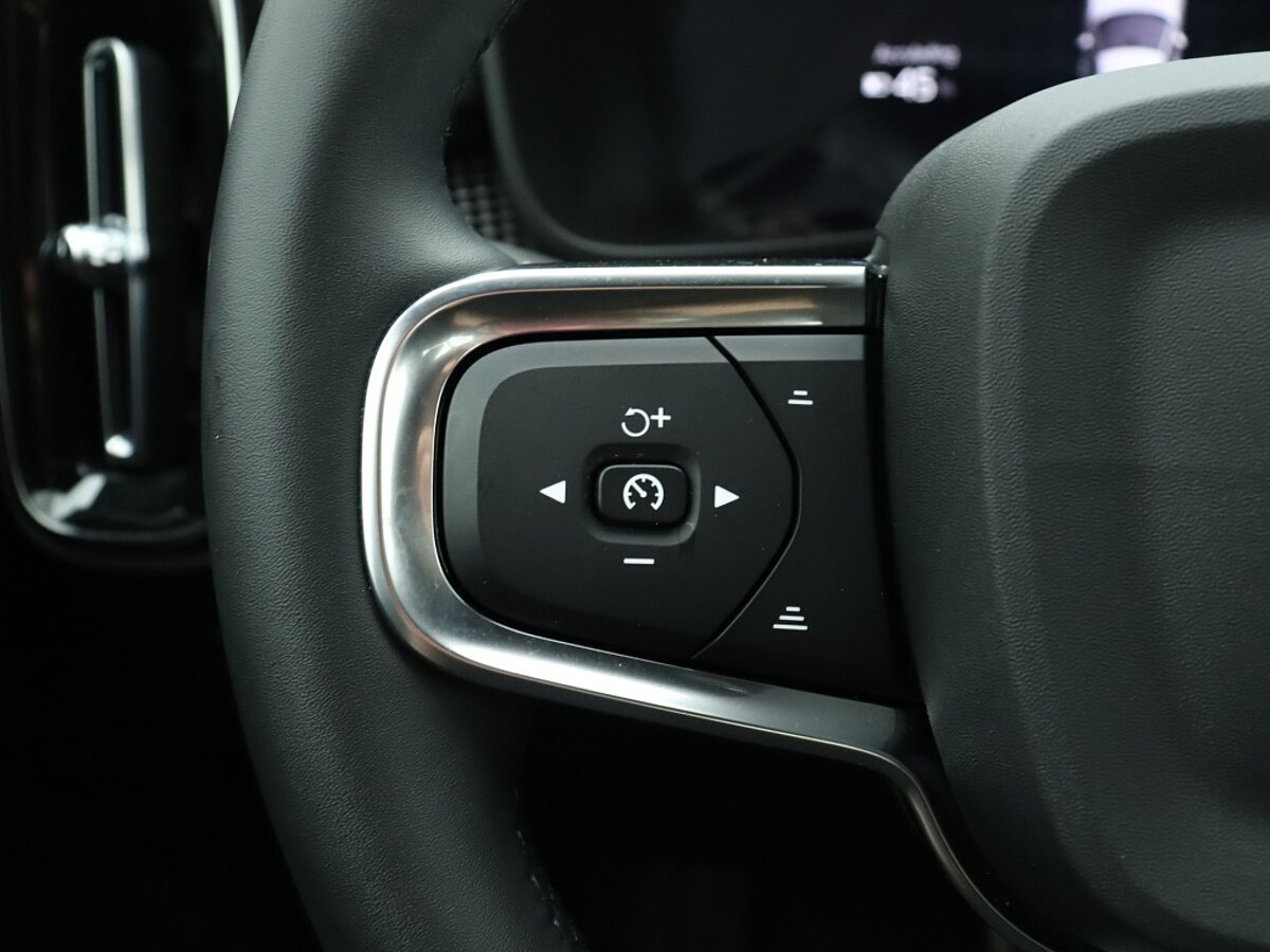 35835361 volvo xc40 recharge pro panorama dak harman kardon memory stoelen e09692
