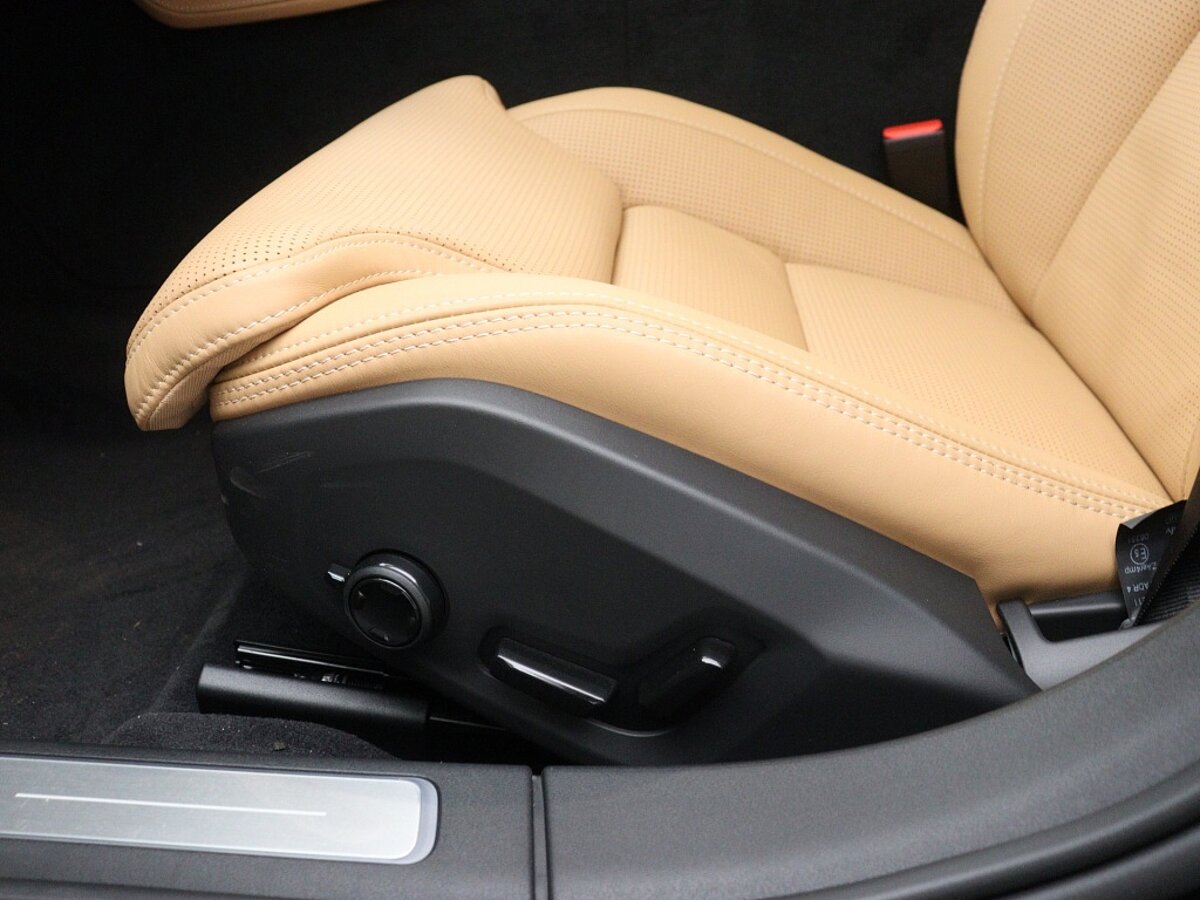 39296260 volvo s90 t8 awd plus dark getint glas geperforeerd leder eb2030