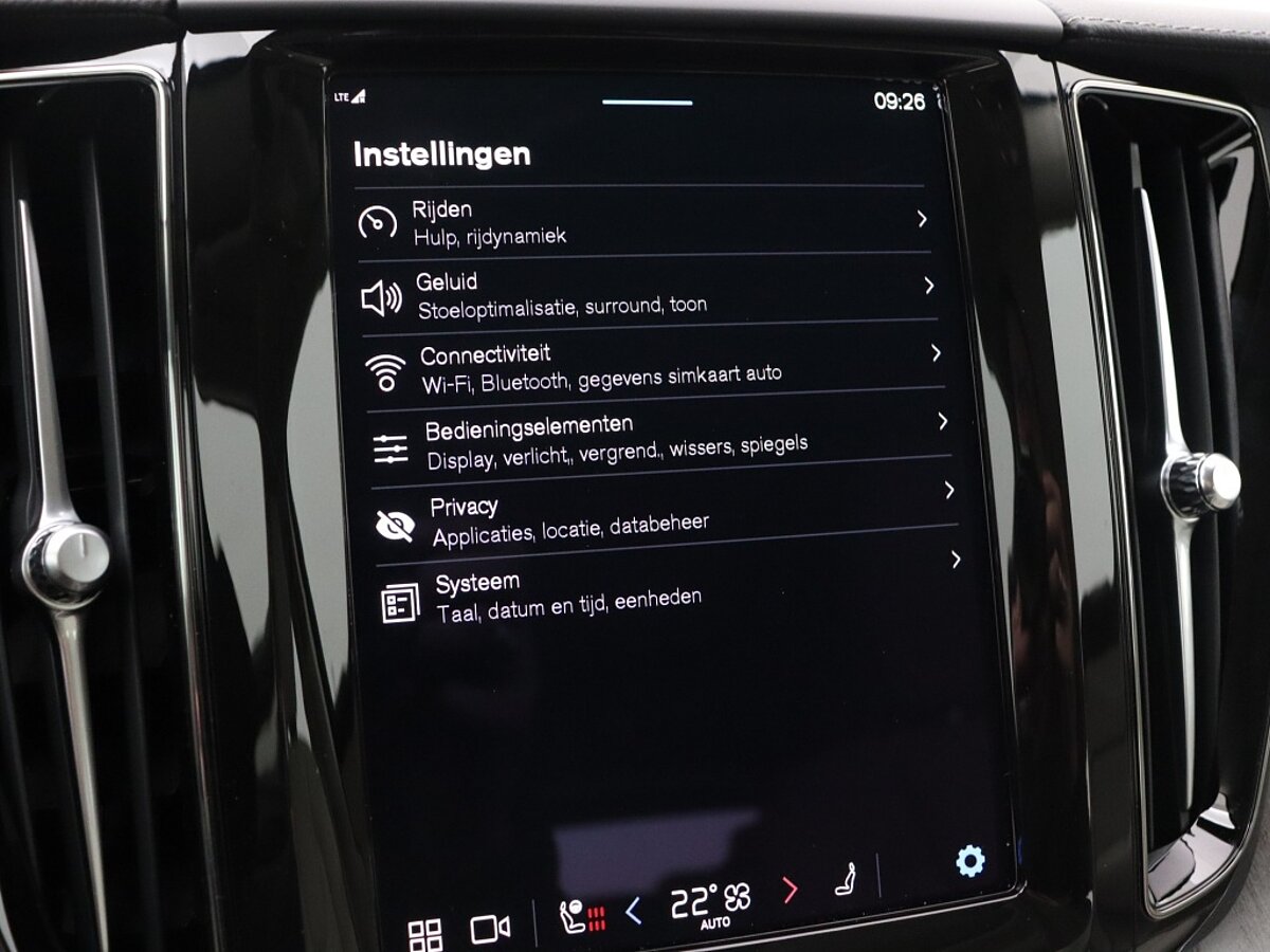 41464877 volvo xc60 2 0 t6 awd ultimate bright 09370f