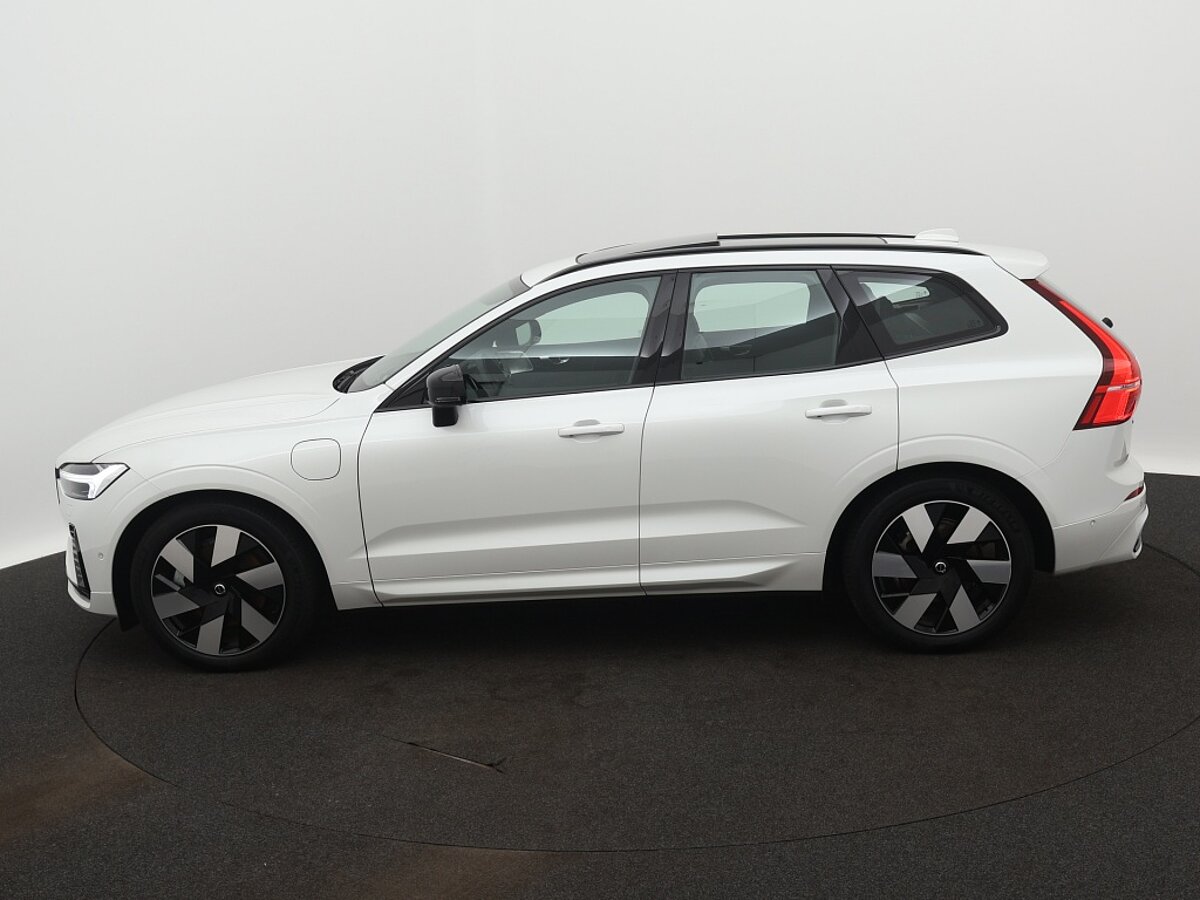 45353278 volvo xc60 2 0 t6 awd ultimate dark 2 03