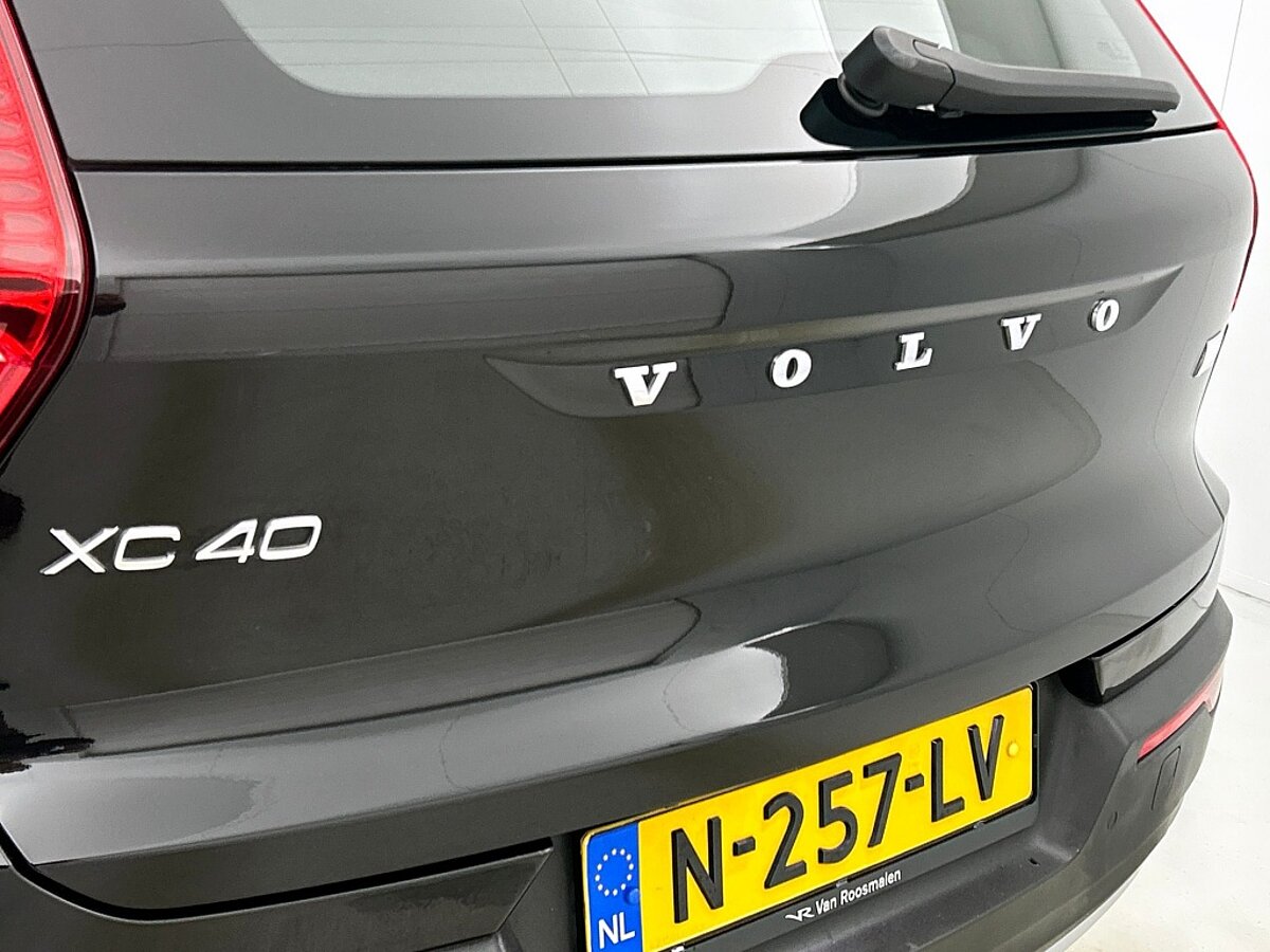 49594695 volvo xc40 1 5 t5 recharge business pro 73