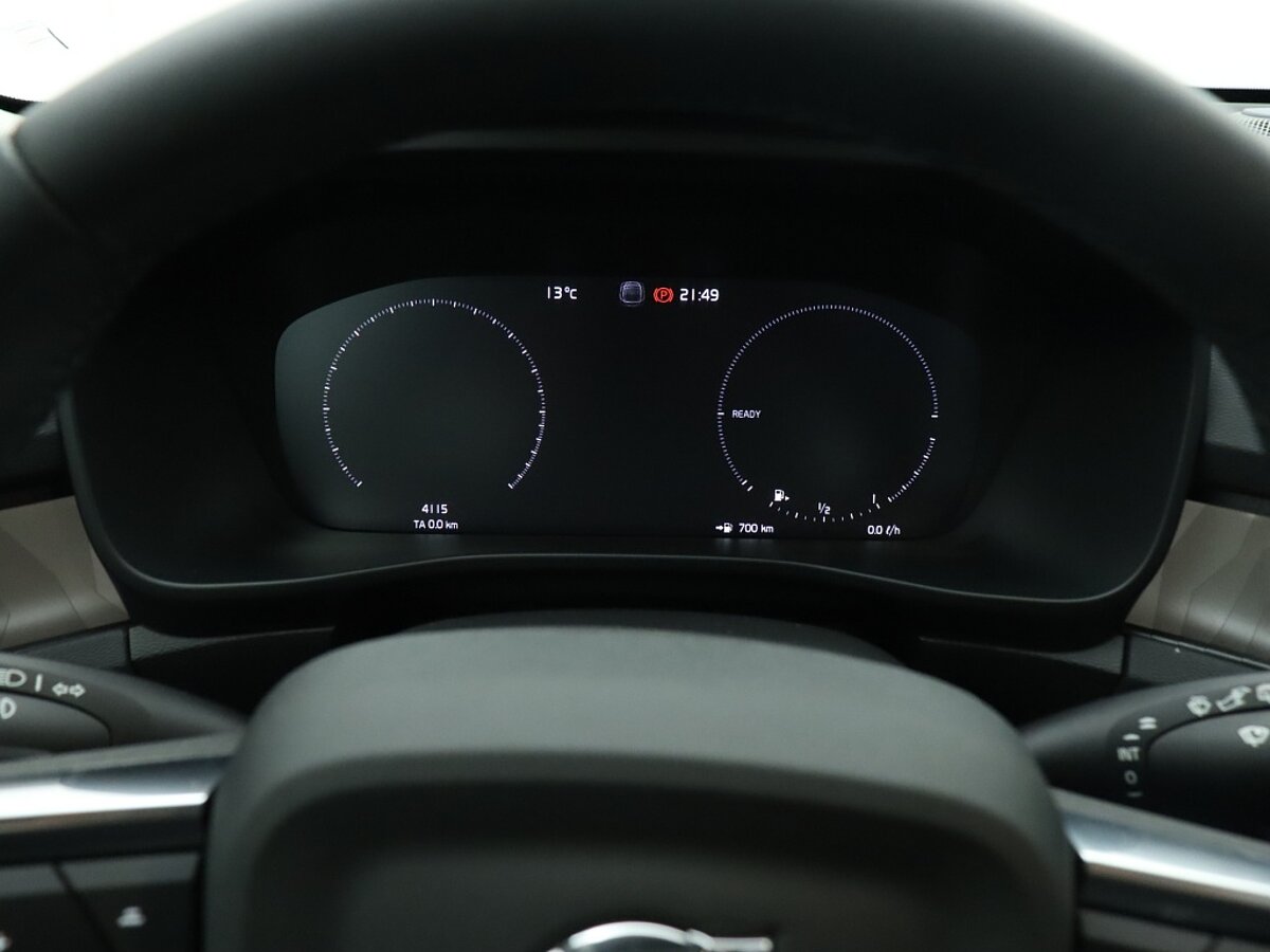 36079819 volvo xc40 1 5 t5 recharge ultimate bright 48