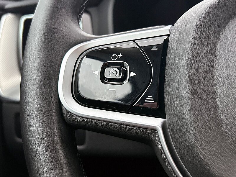 43680818 volvo xc60 2 0 t8 awd plus dark harman kardon panoramadak 6 09