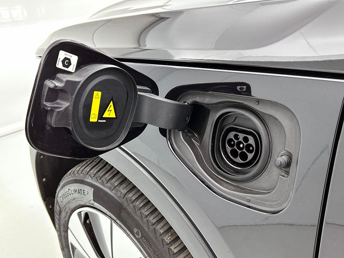 45929132 volvo xc40 1 5 t5 plus dark 36