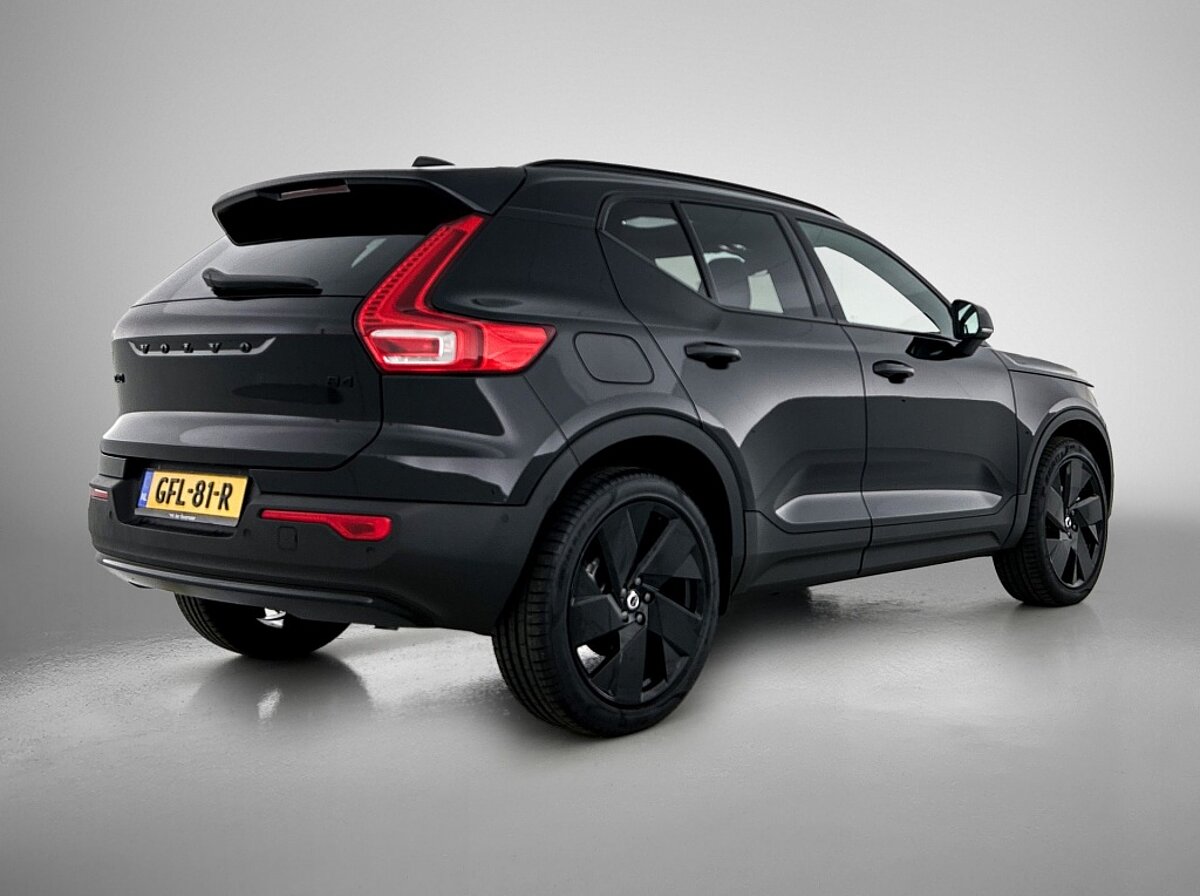 46931780 volvo xc40 2 0 b4 plus black edition 5 02